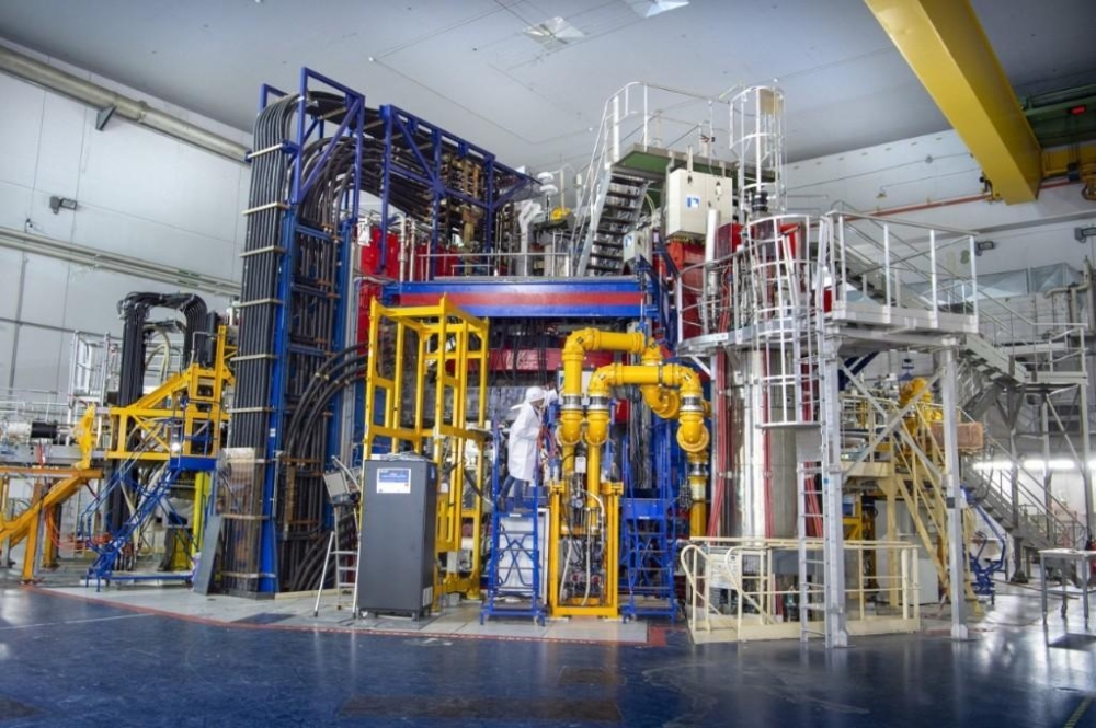 美国科学家发现特种塑料可作高效储能材料-1