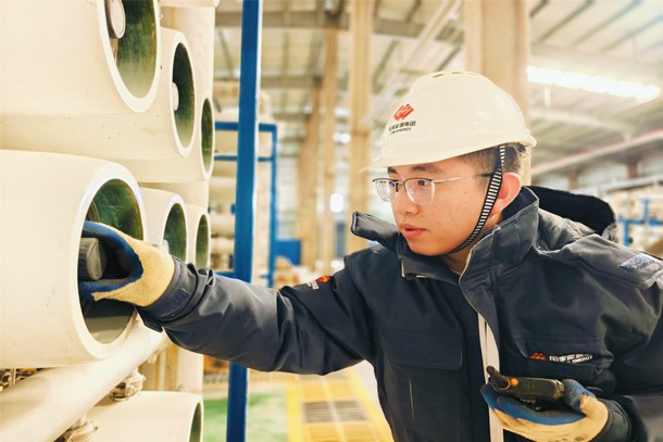 “两山”二十载 包化绘新篇-4