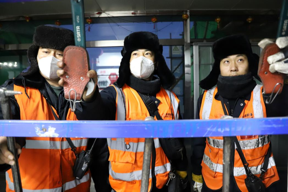 铁路线上的冬日坚守-4