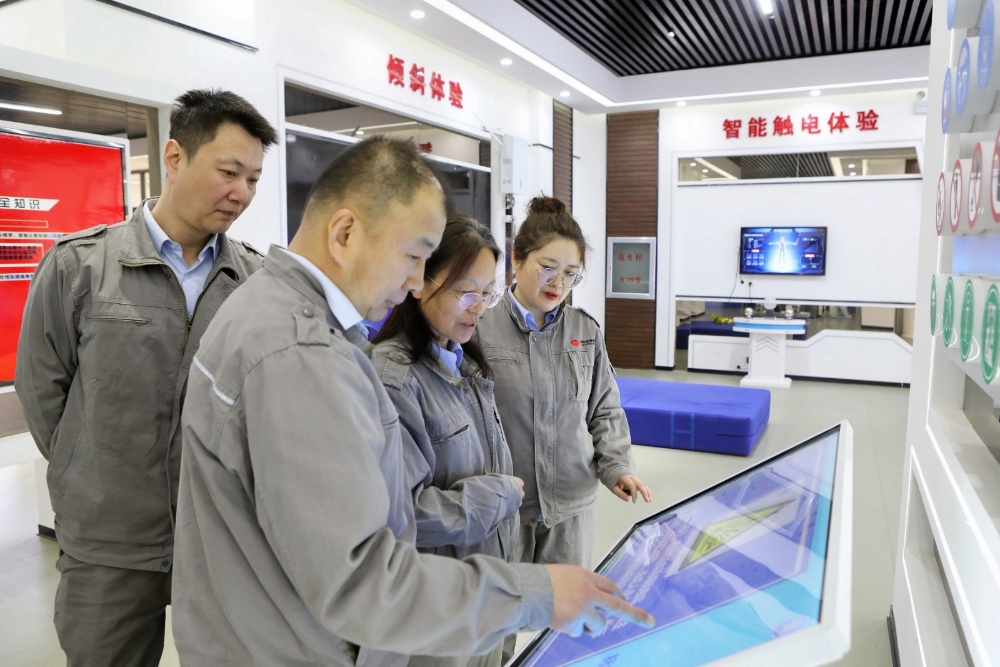 一堂难忘的警示教育体验课-3