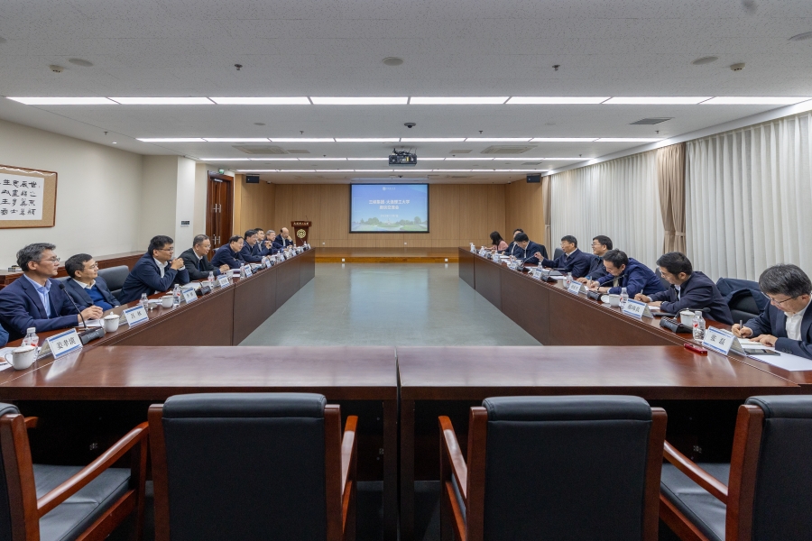 三峡集团与大连理工大学座谈-1