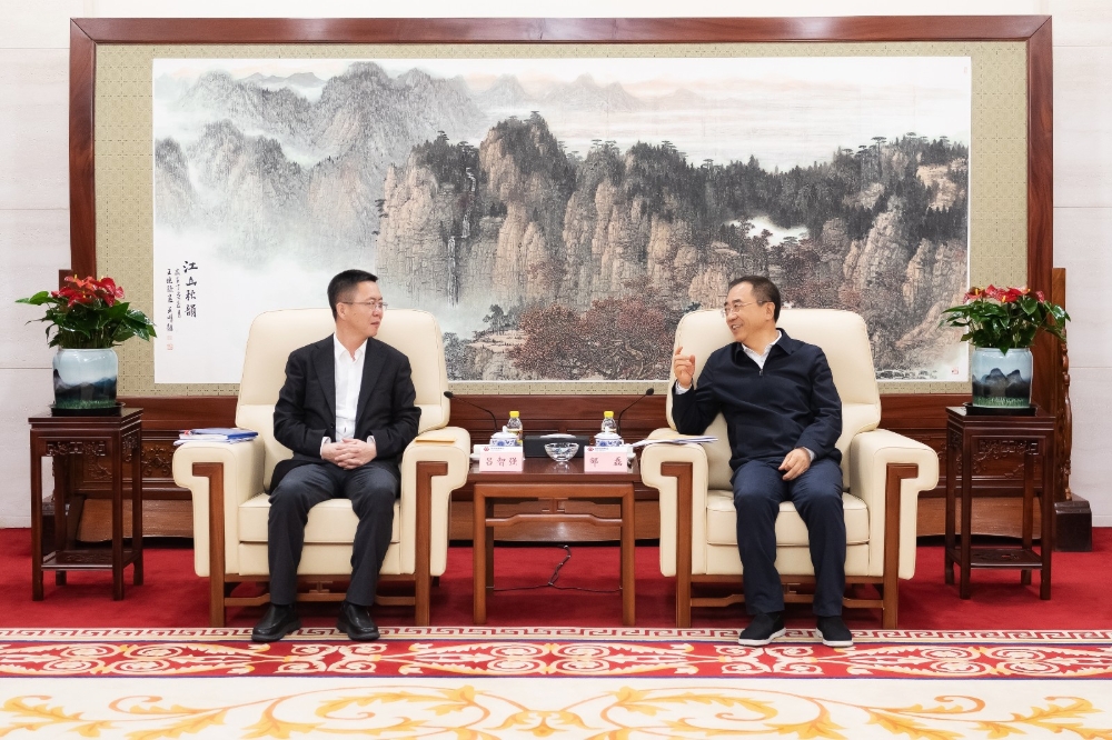 邹磊会见中国一重总经理、党委副书记吕智强-1