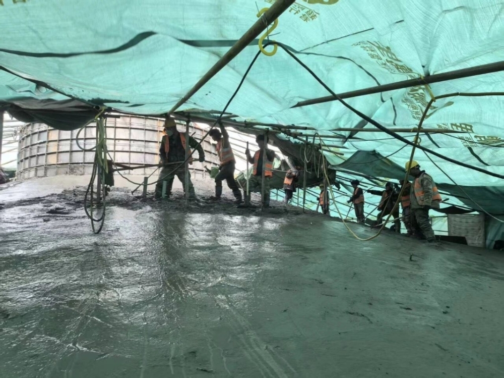 在“中国最孤独的城市”追风——三峡青海海西州50万千瓦风电项目建设纪实-4