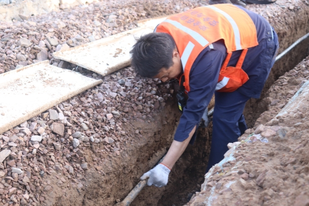 铁路信号“神经脉络”一日攻坚记-2