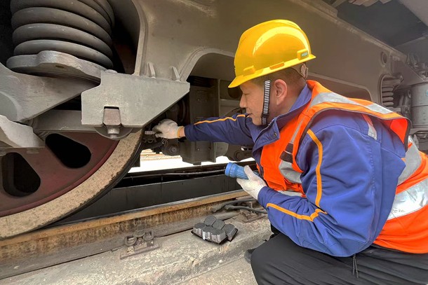 “毫厘”之间见安全-1