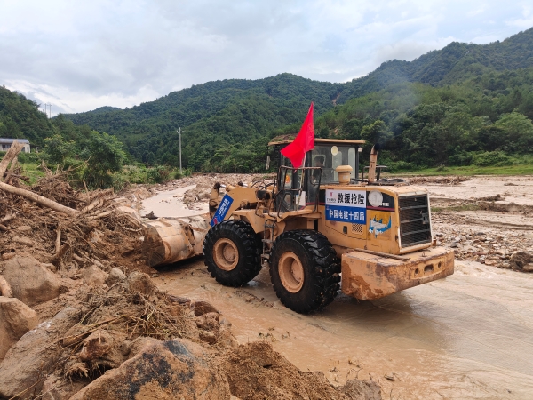 防汛救灾进行时！冲在抢险一线的“电建蓝”-10