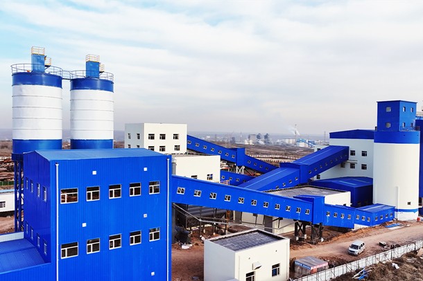 厚植“绿色家底”智绘矿山安全蓝图-2