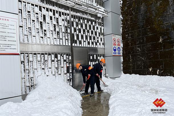 四川南桠河公司全力做好春节抗雪保电工作-2