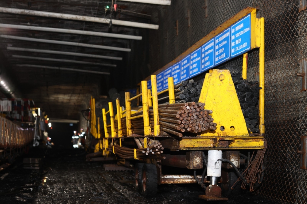 材料转运车的“七十二变”-2