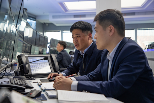 三尺调度台 决胜千里外-1