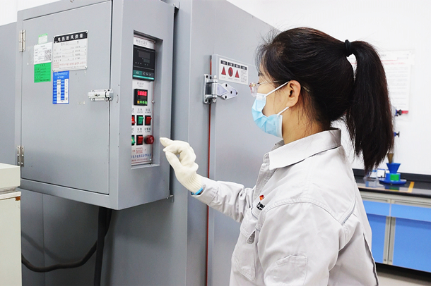 厚植“绿色家底”智绘矿山安全蓝图-3