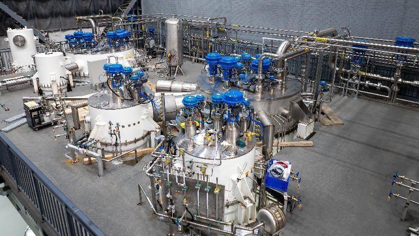 我国核聚变领域最大制冷功率氦制冷机成功投产-3